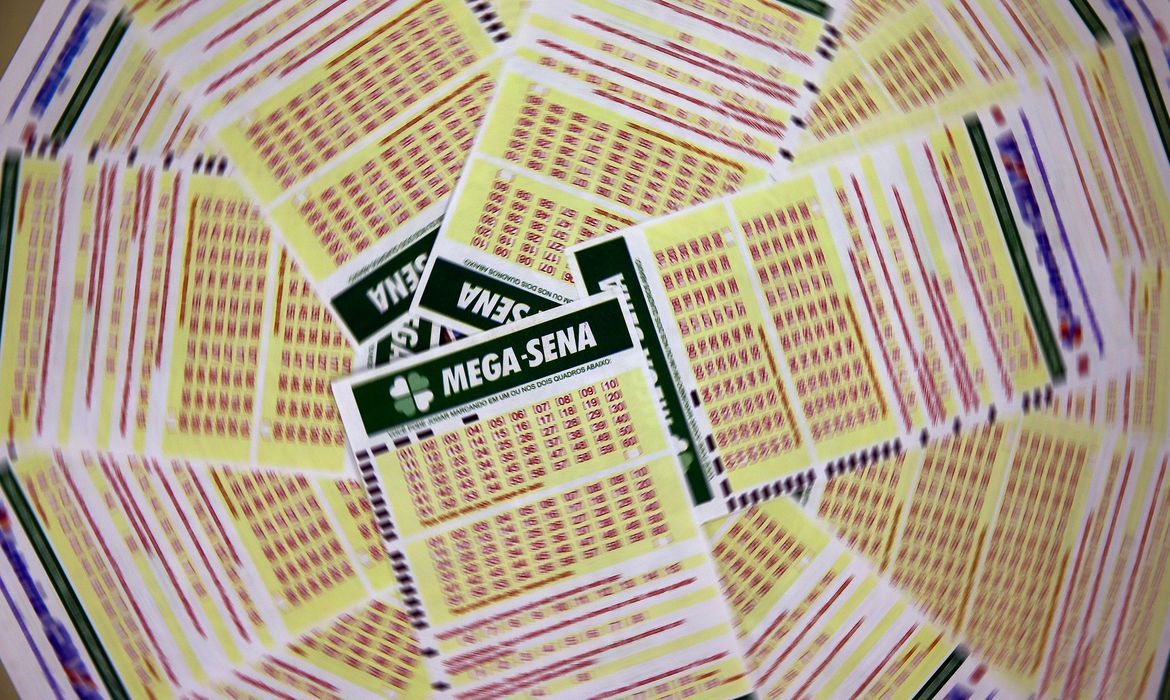 Mega-Sena não tem ganhador e prêmio acumula em R$ 51 milhões