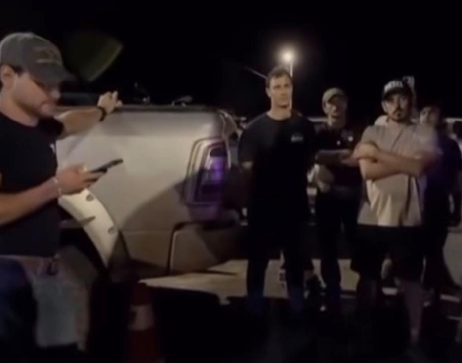 Alta Floresta: Influenciador Rincon é parado pela polícia em blitz rural e comboio é conduzido até quartel da PM