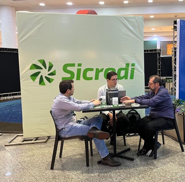 Sicredi leva crédito sustentável à Caravana Sudeco 2025 em cidades do Mato Grosso