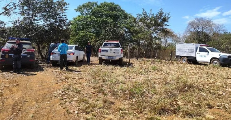 Casal morre e neto fica ferido após espingarda disparar durante caçada em MT