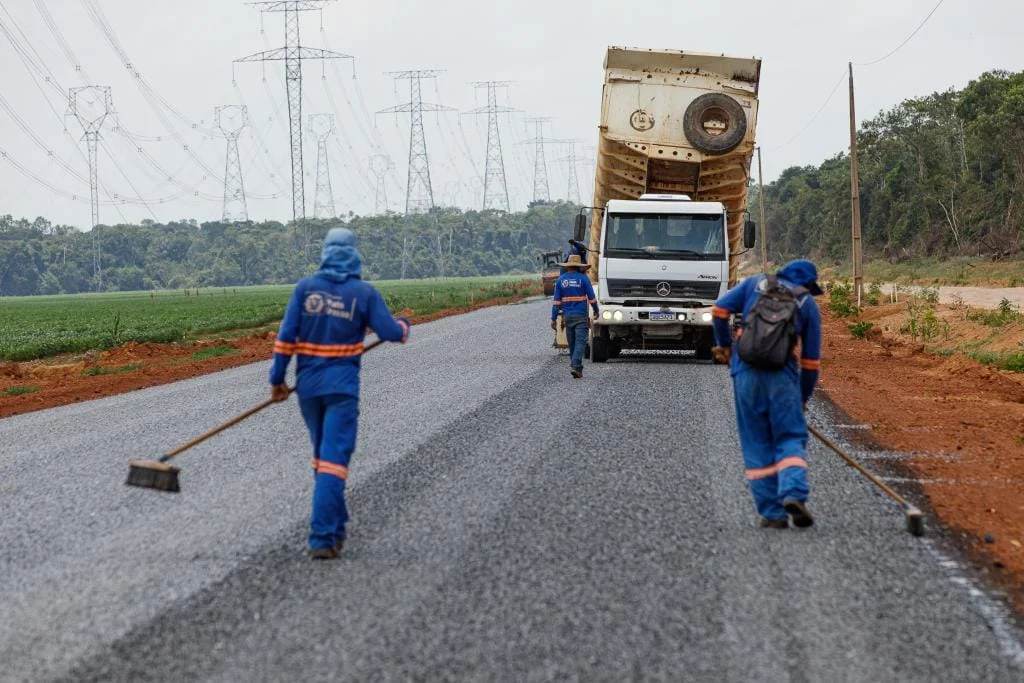 Governo de MT investe em Nova Ubiratã para melhorar infraestrutura local