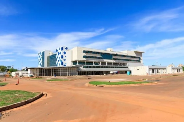 Obra do Hospital Central chega a 95% de execução; unidade entrará em funcionamento em 2025