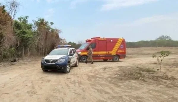 Homem encontrado morto em Sinop tinha mãos amarradas e corte em sinal de 'X' no peito