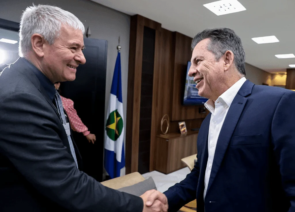 Mauro apresenta potencial turístico e agrícola de MT para embaixador de Israel