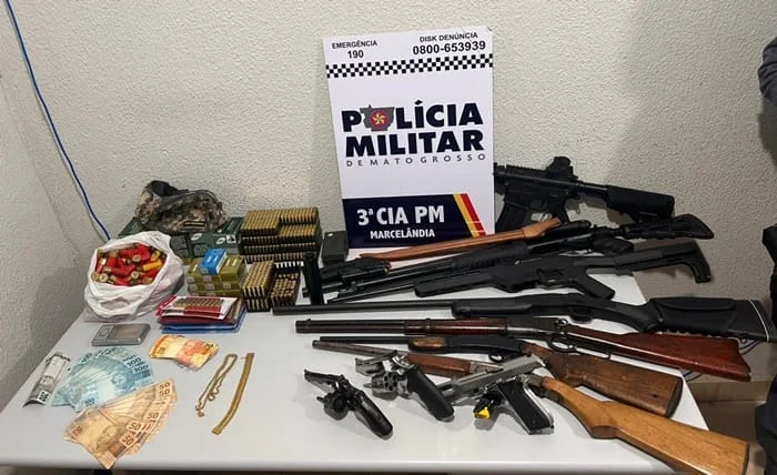 Marcelândia: PM apreende uma grande quantia de cigarros e um arcenal de armas e dois suspeitos foram presos