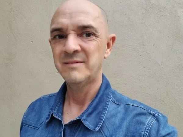 Rodrigo Benassi Escolhe Sidnei Carvalho para Liderar a Secretaria de Educação de Colíder