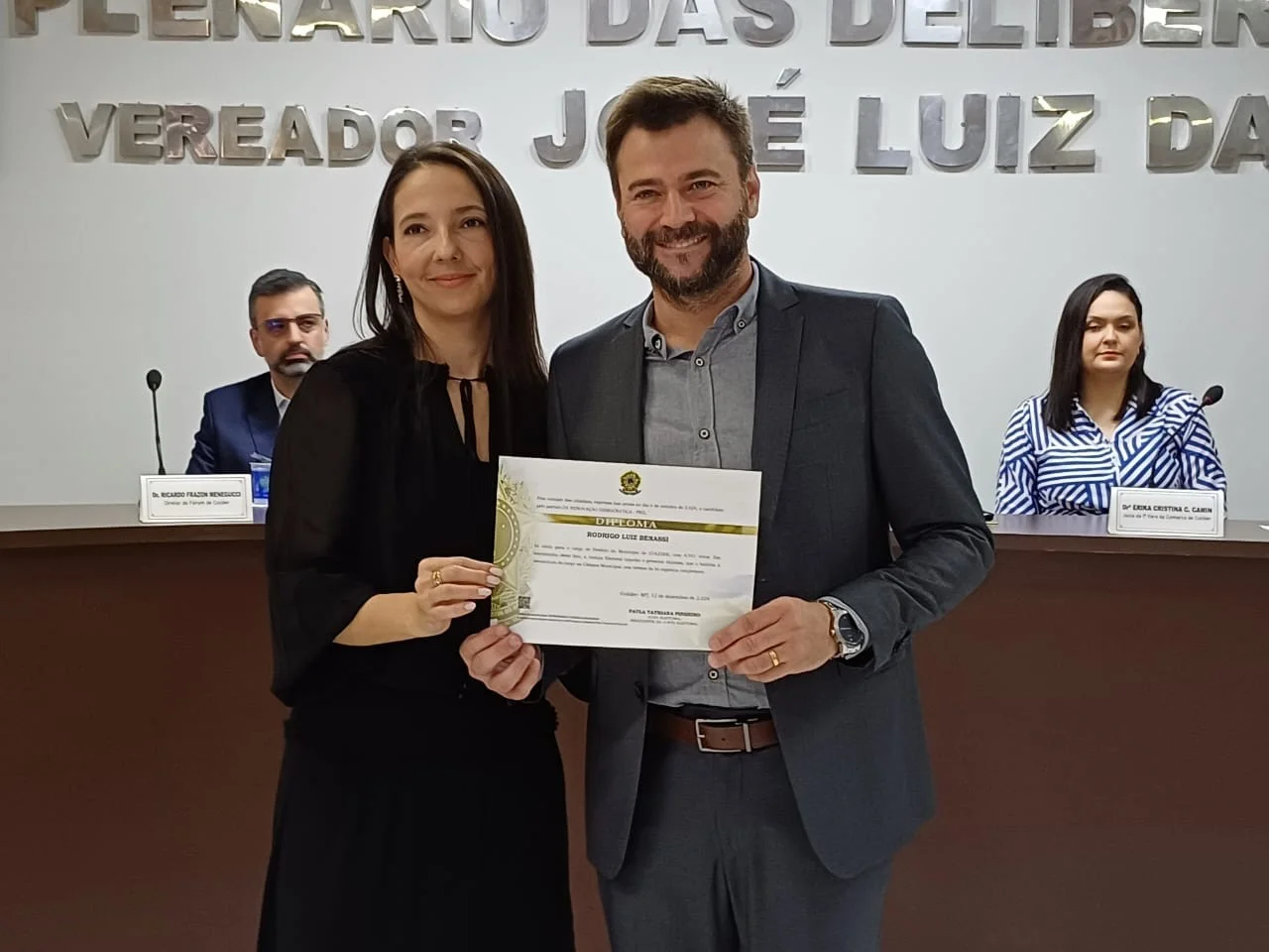 Prefeito eleito Rodrigo Benassi e o vice Lourenço Marani São Diplomados.