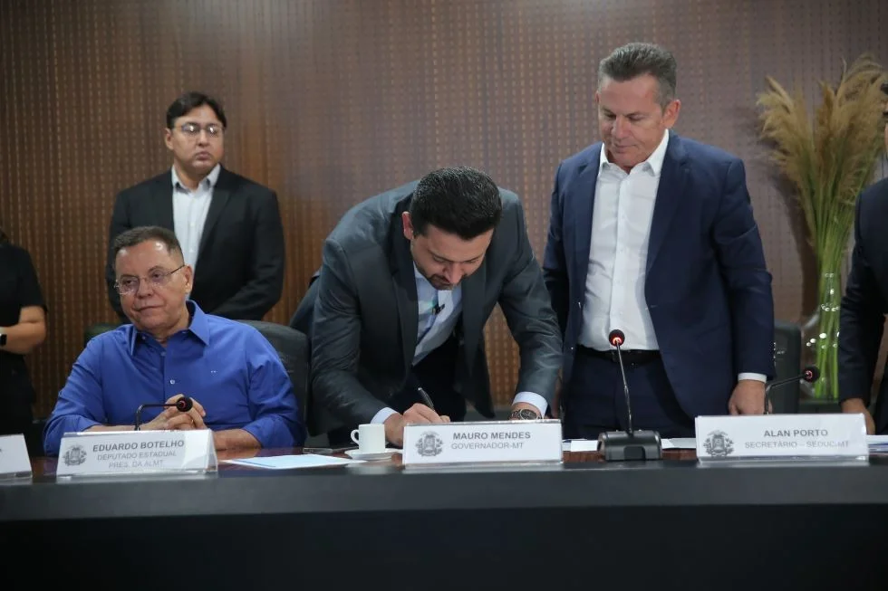 Investimentos Históricos para a Educação Marcam Aniversário de Colíder