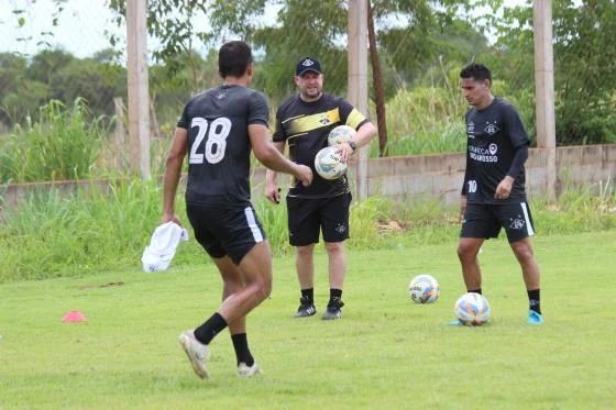 Mixto confirma três amistosos antes de estreia no estadual