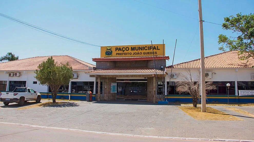 Prefeitura de Colíder abre Processo Seletivo com vagas para nível superior