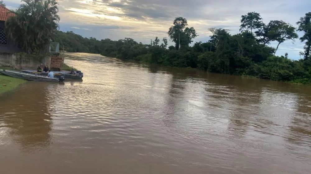 Menina de 10 anos Desaparece Arrastada pela Correnteza no Rio Jaurú