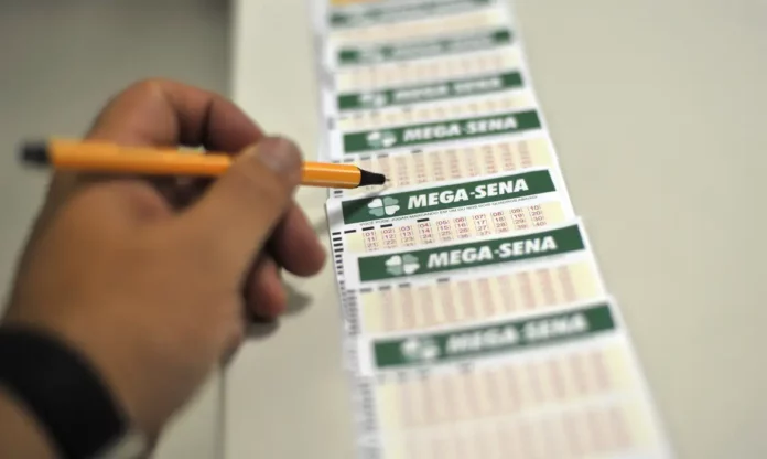 Mega-Sena acumula novamente e prêmio vai a R$ 10 milhões