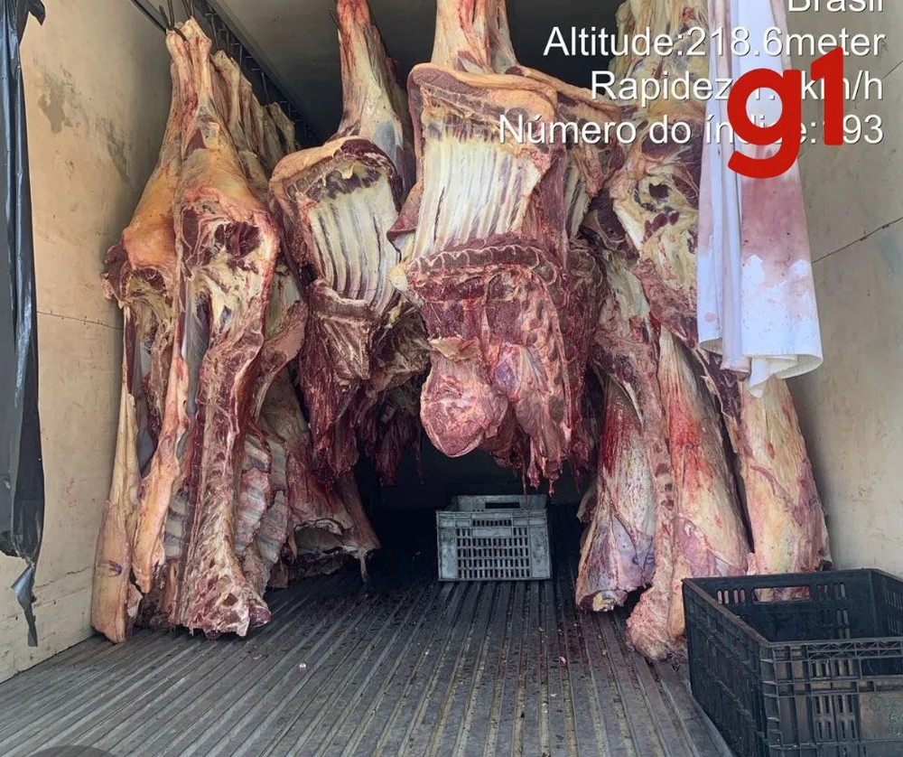 Frigorífico é autuado por transportar mais de 2 toneladas de carne imprópria para consumo em MT