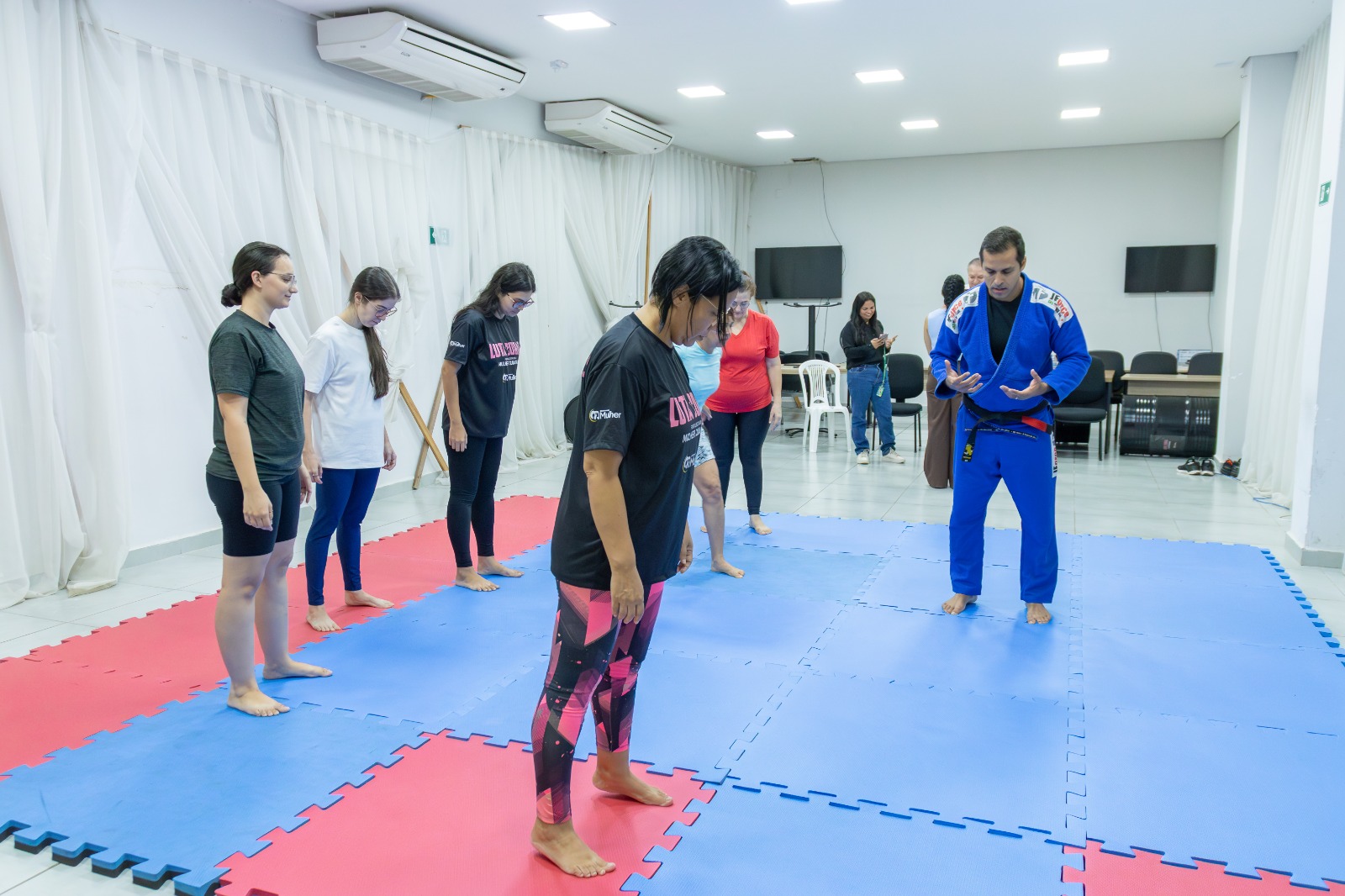Projeto Lutadoras ganha reforço e amplia atendimento às mulheres em Cuiabá