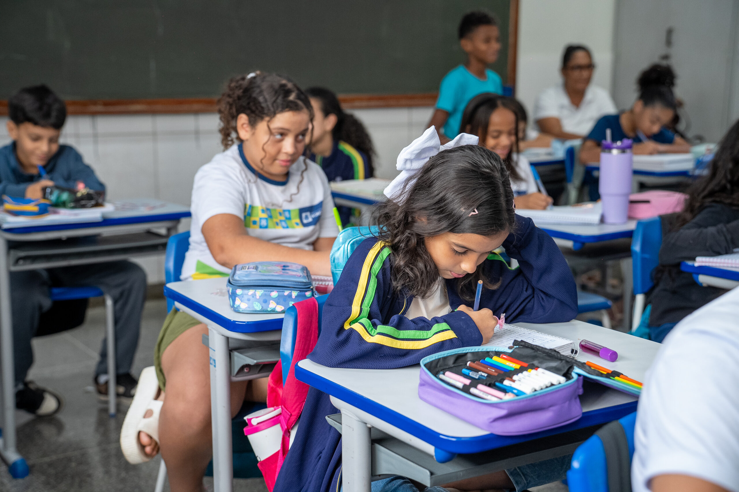 Prefeitura institui 14º na educação como gratificação por eficiência
