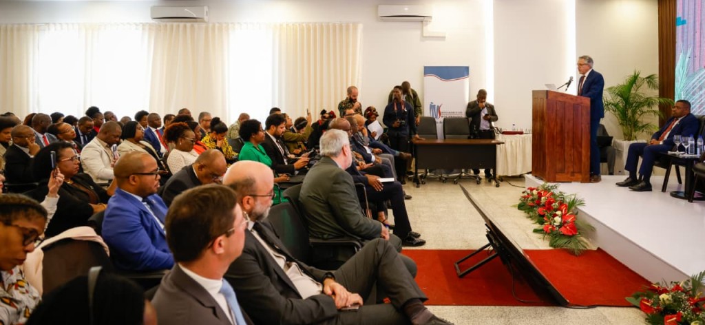 Brasil fortalece cooperação com Moçambique e reforça compromisso com a formação de profissionais para sistemas públicos de saúde