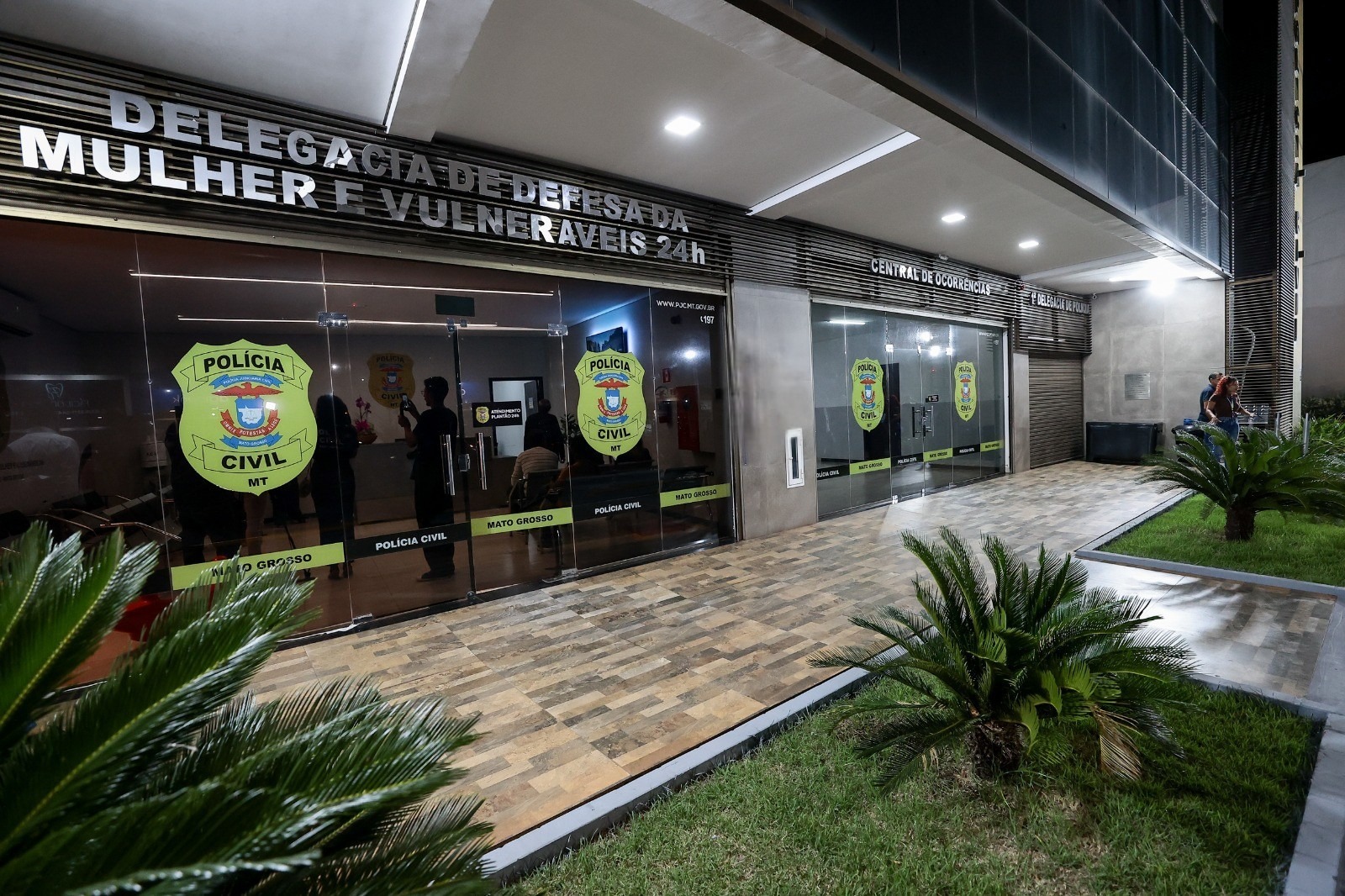 Polícia indicia homem por tentativa de feminicídio em Várzea Grande