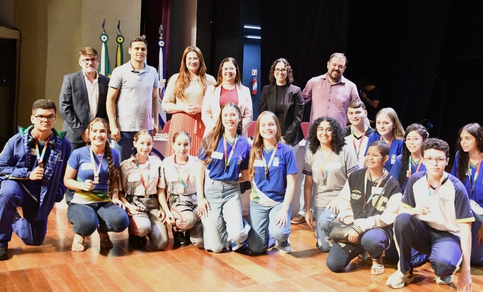 UFMT premia 354 estudantes medalhistas da Olimpíada Brasileira de Matemática