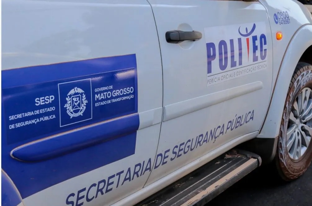 Motociclista de 19 anos morre após bater contra árvore em Cuiabá