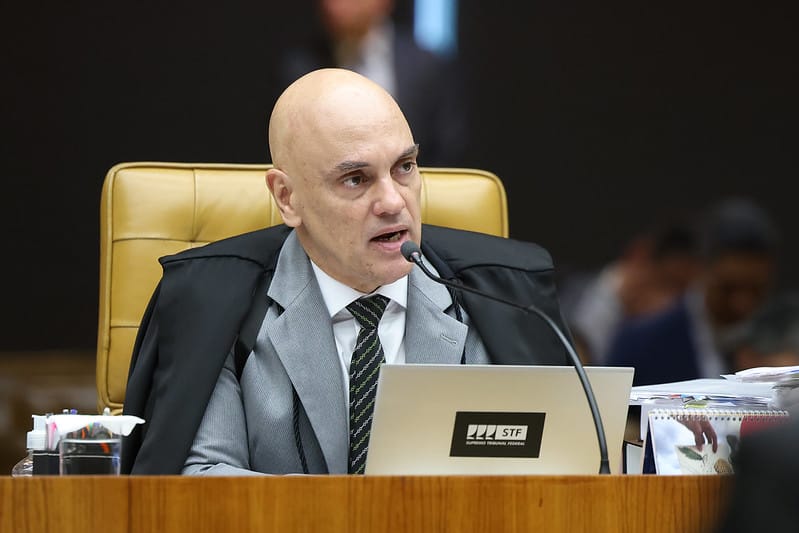 Decisão de Moraes favoreceu o Flávio, diz Valdemar