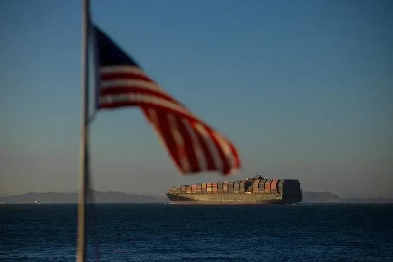 Governo avalia Lei da Reciprocidade como resposta às tarifas americanas