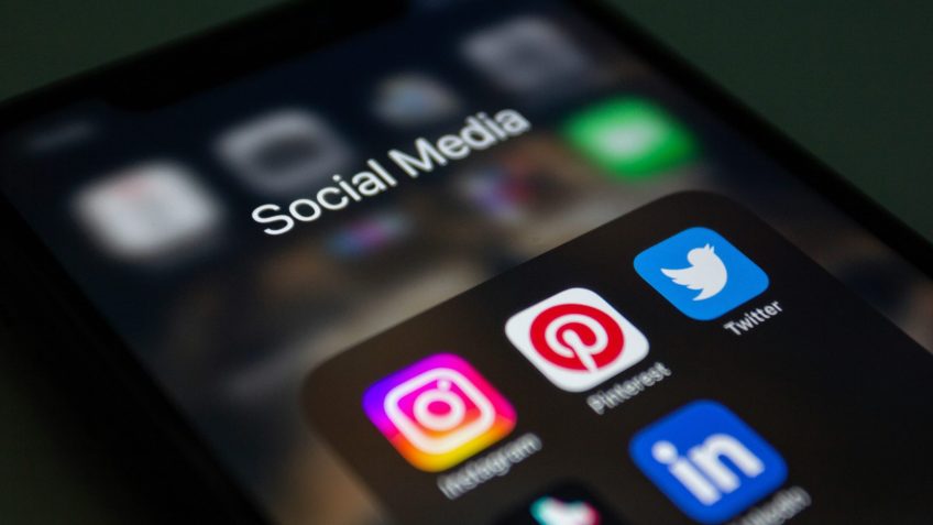 Instagram e Facebook registram instabilidade global neste domingo