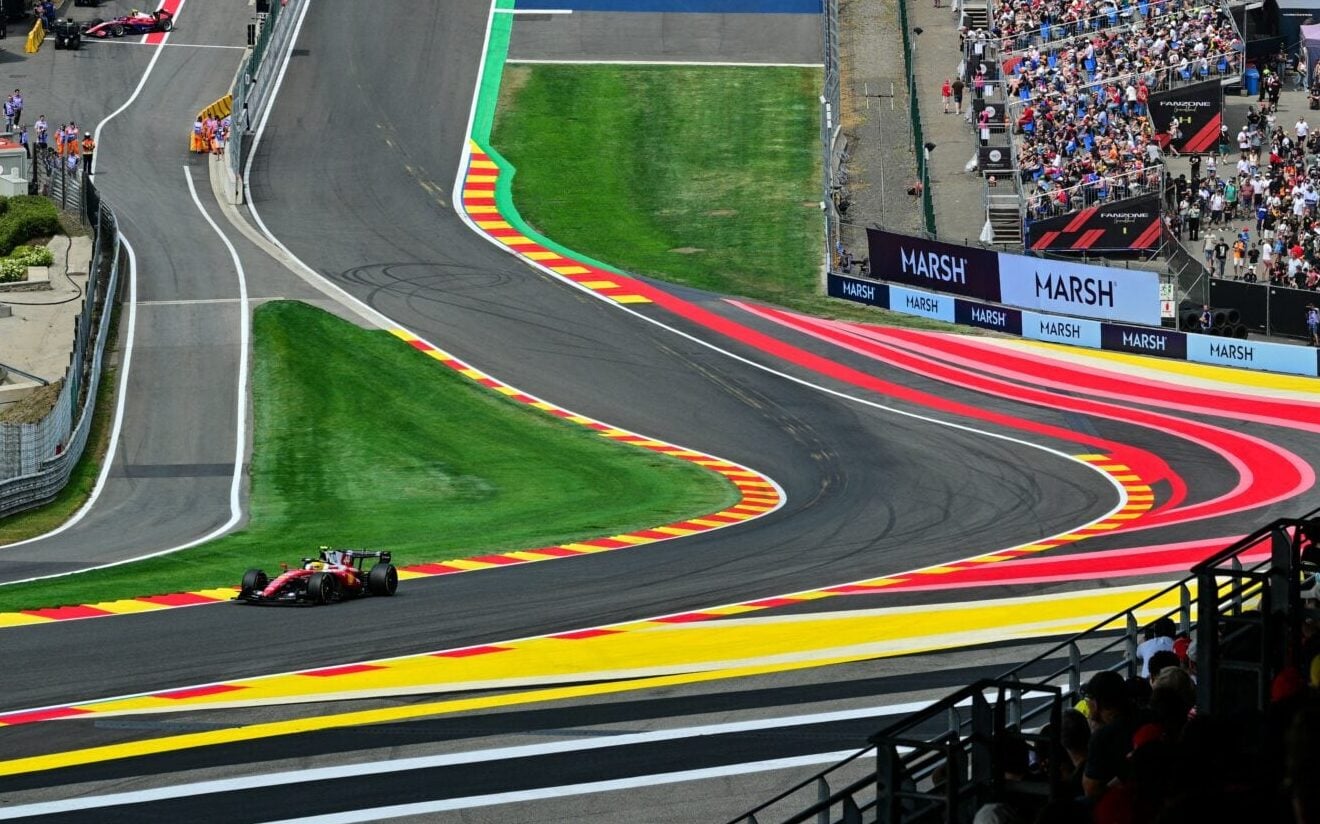 Leclerc lidera no GP da Bélgica após aproveitar VSC
