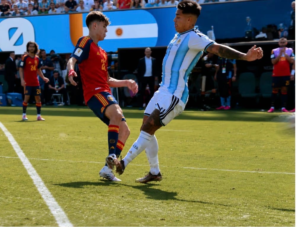 “Fúria” espanhola sufoca Argentina, vence final dramática na prorrogação e conquista a Copa de 2026