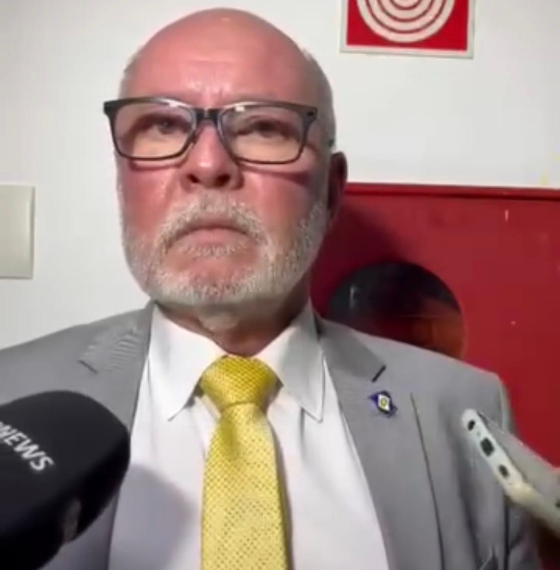 Estado aciona 10 empresas suspeitas de irregularidades contra servidores