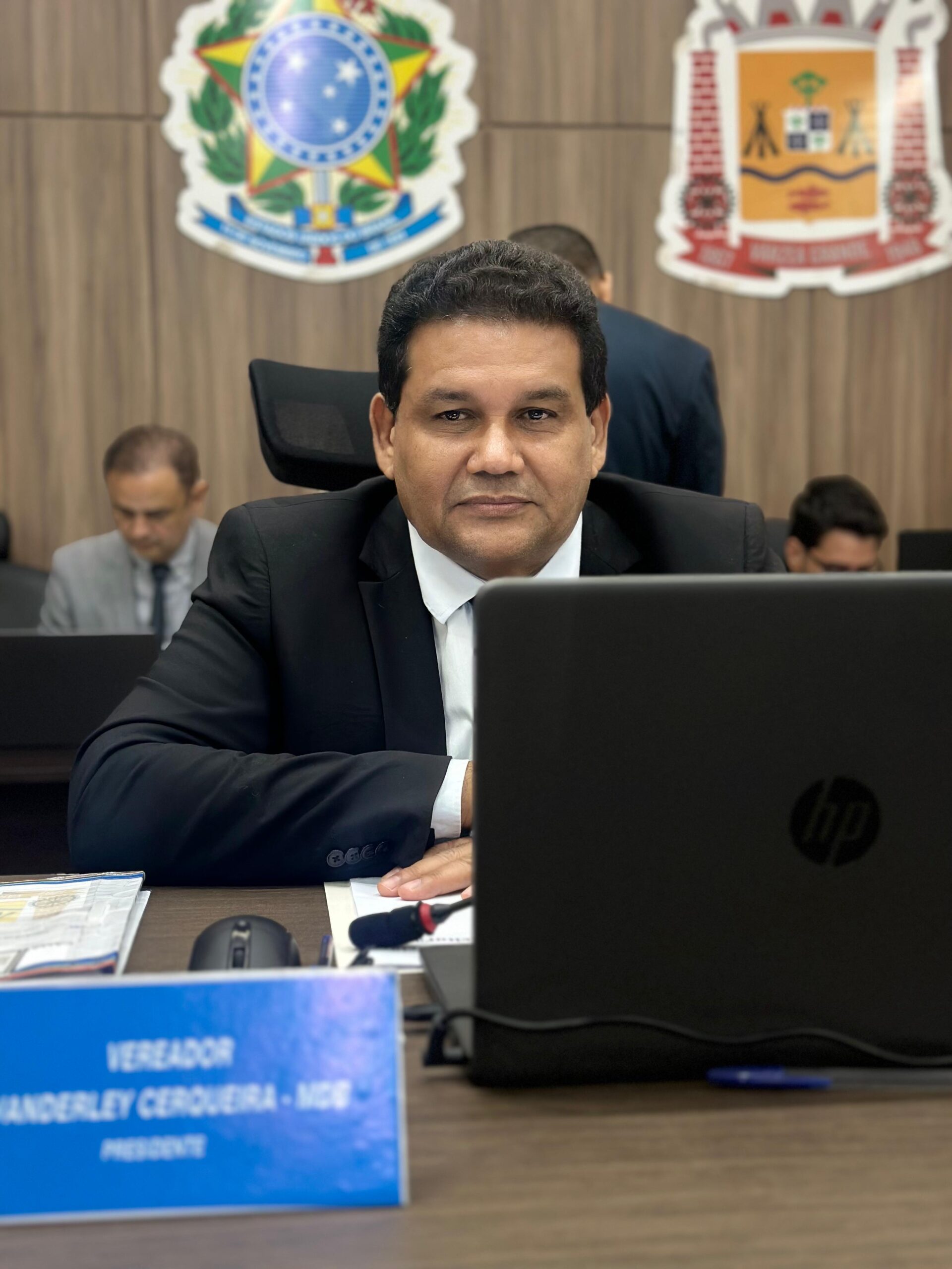 Justiça determina que presidente da Câmara de VG convoque sessão extraordinária em 24 horas