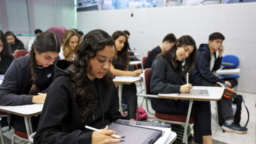 Prouni recebe 529,7 mil inscrições para o segundo semestre de 2026