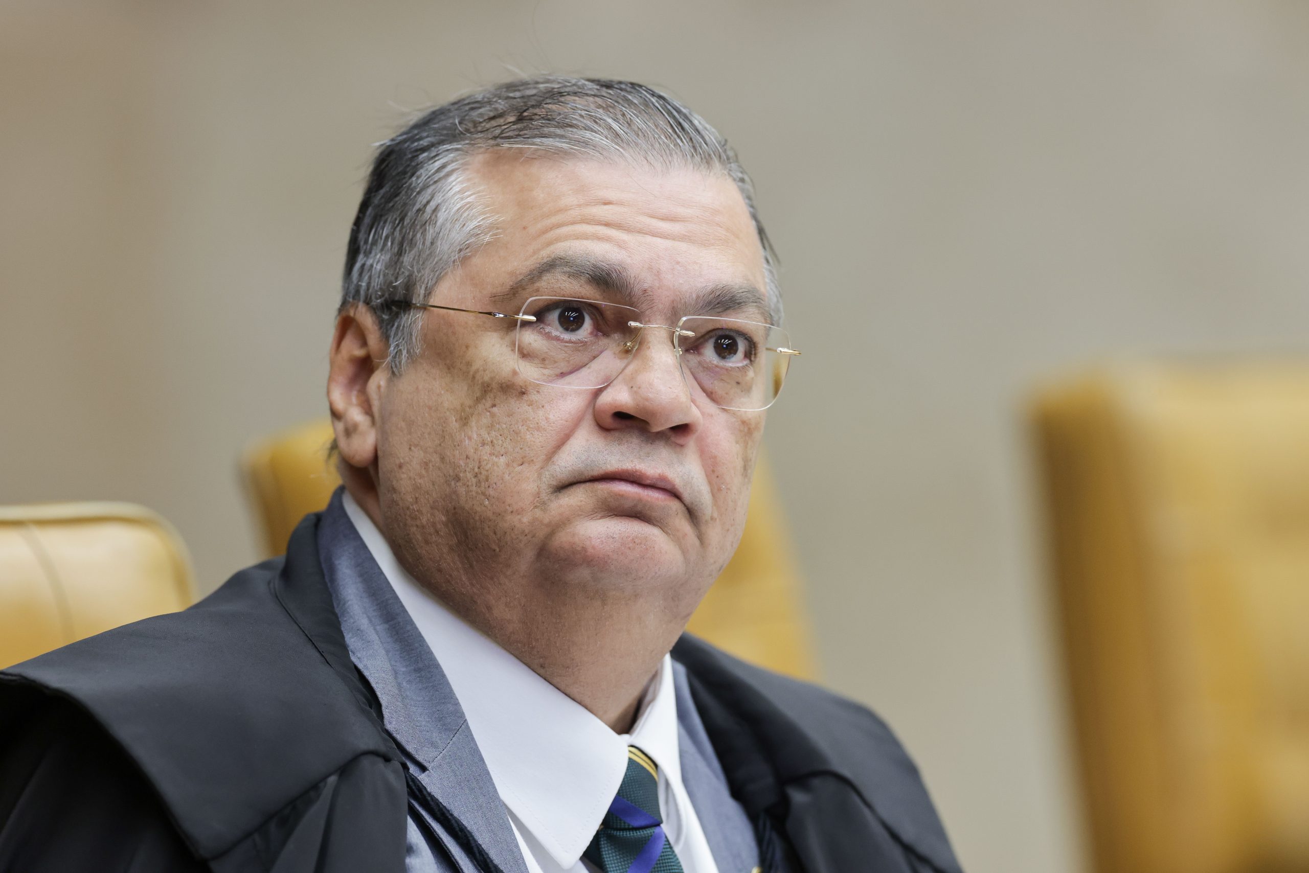 Dino remete respostas de líderes partidários sobre emendas à Polícia Federal