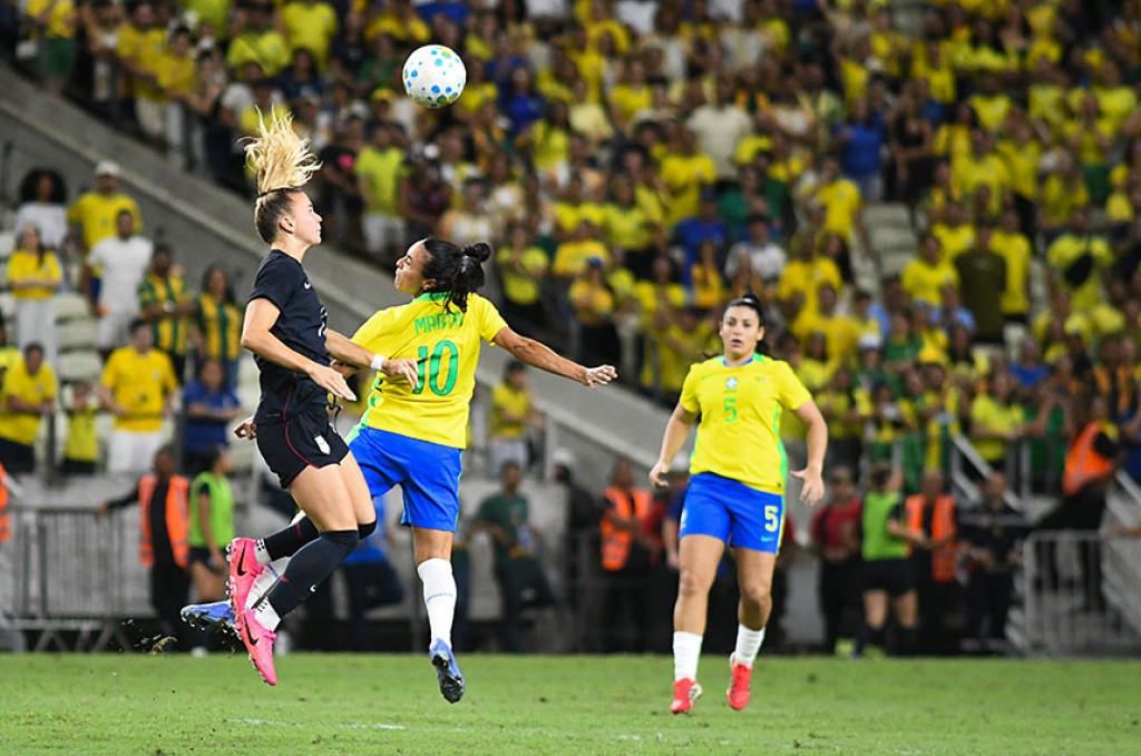 Das pioneiras à Copa de 2027: os avanços do Senado no esporte feminino