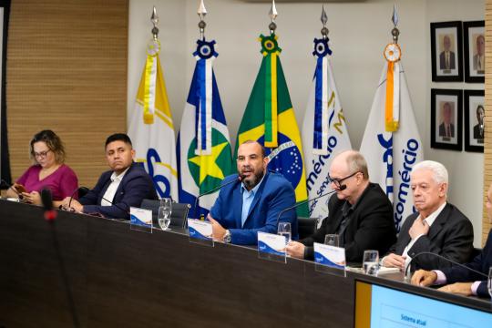 TCE amplia diálogo sobre Reforma Tributária com setor do turismo
