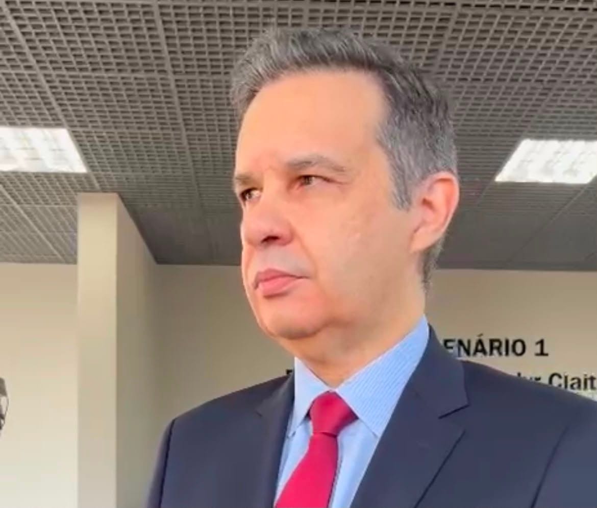 “É a coroação de uma vida dedicada à Justiça”, diz Agamenon ao assumir vaga de desembargador no TJMT