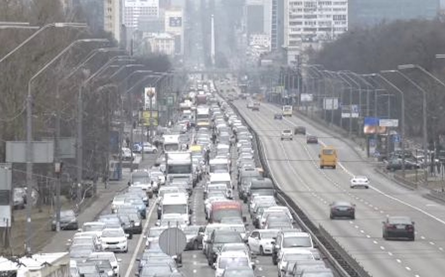 Rússia lança nova ofensiva e coloca Kiev sob forte ataque