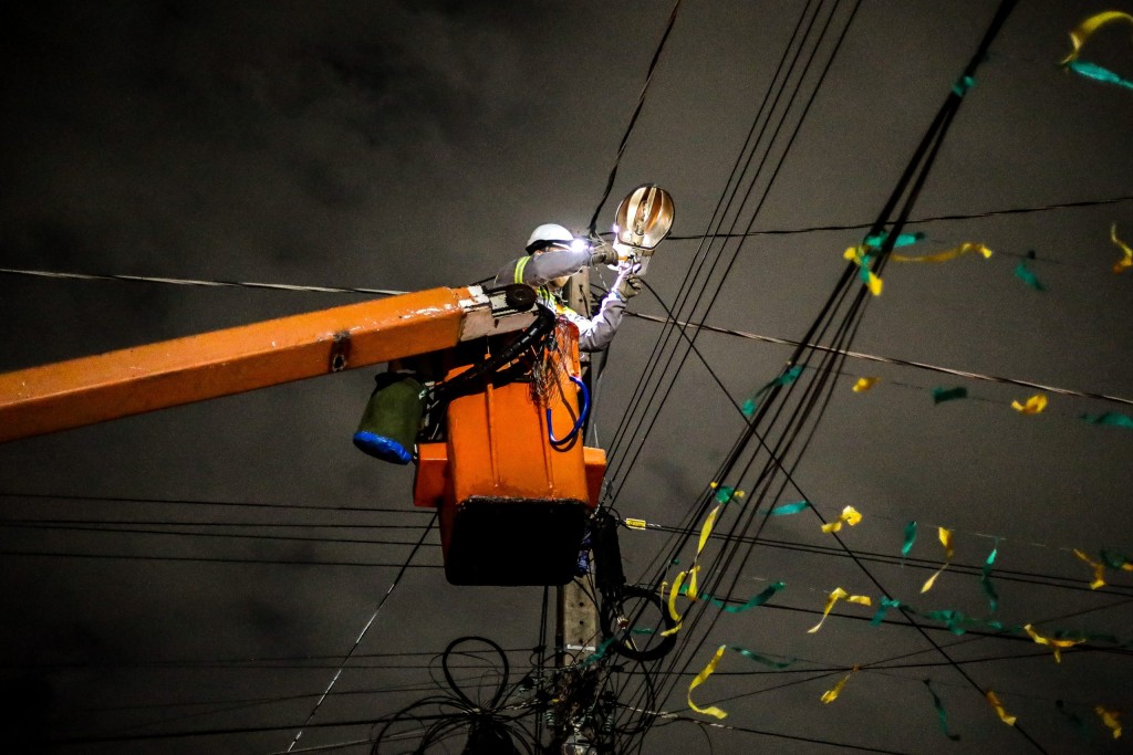 Limpurb realiza quase 32 mil intervenções na iluminação pública de Cuiabá no primeiro semestre de 2026