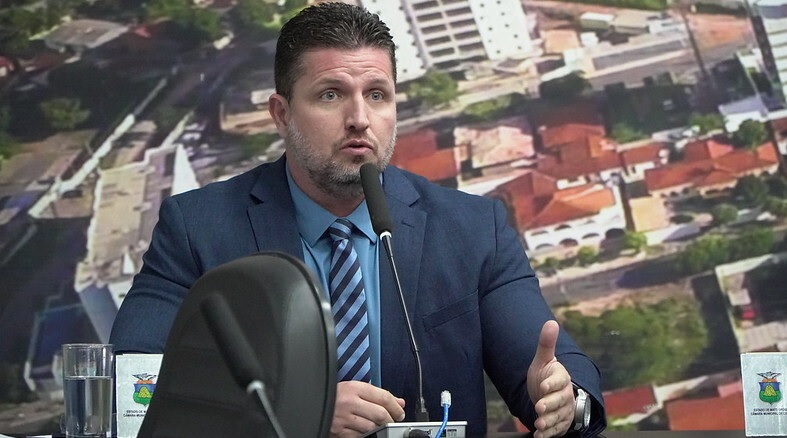 Ranalli contraria Ananias e defende “santinho completo” do PL com 2º nome ao Senado