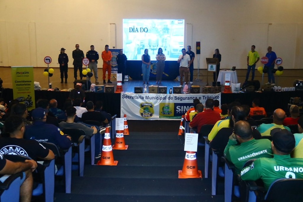 Prefeitura de Sinop reúne motociclistas em ação de conscientização para um trânsito mais seguro