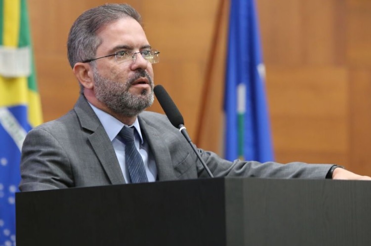 Paulo Araújo lança pré-campanha à reeleição com Mauro, Pivetta e Cidinho
