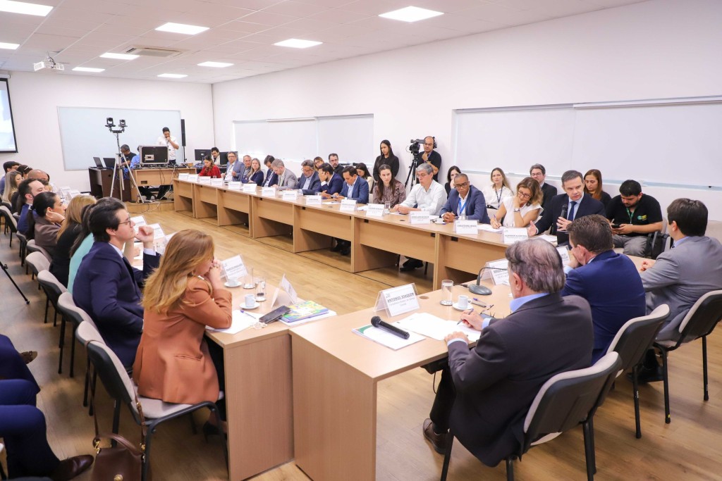 Gestão Flávia Moretti garante apoio do TCE para enfrentar dívida de precatórios e avançar em soluções para Várzea Grande