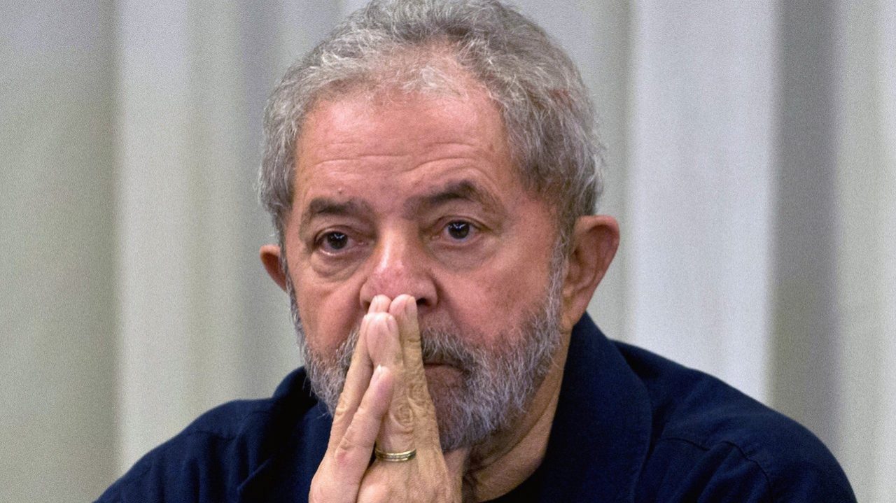 PT tenta usar Justiça, como em 2022, intimidando oposição com 80 ações