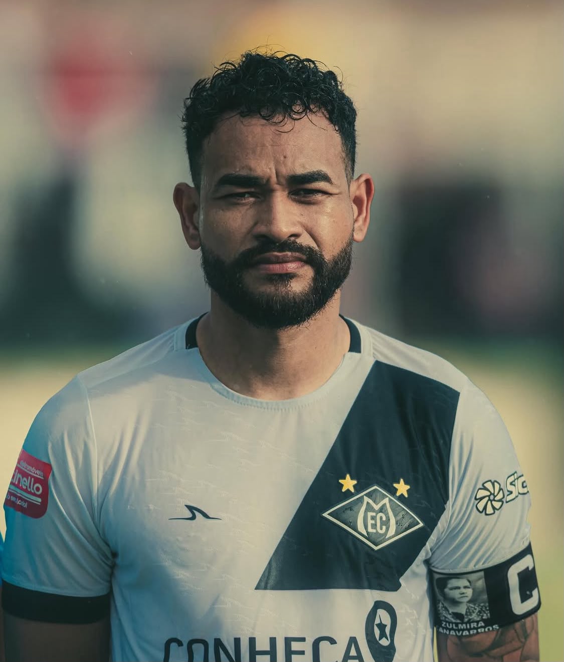 Mixto renova com seu capitão e mantém líder do título estadual