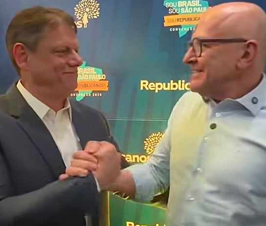 Pivetta participa da convenção de Tarcísio em São Paulo e governador paulista deve retribuir apoio vindo a Mato Grosso