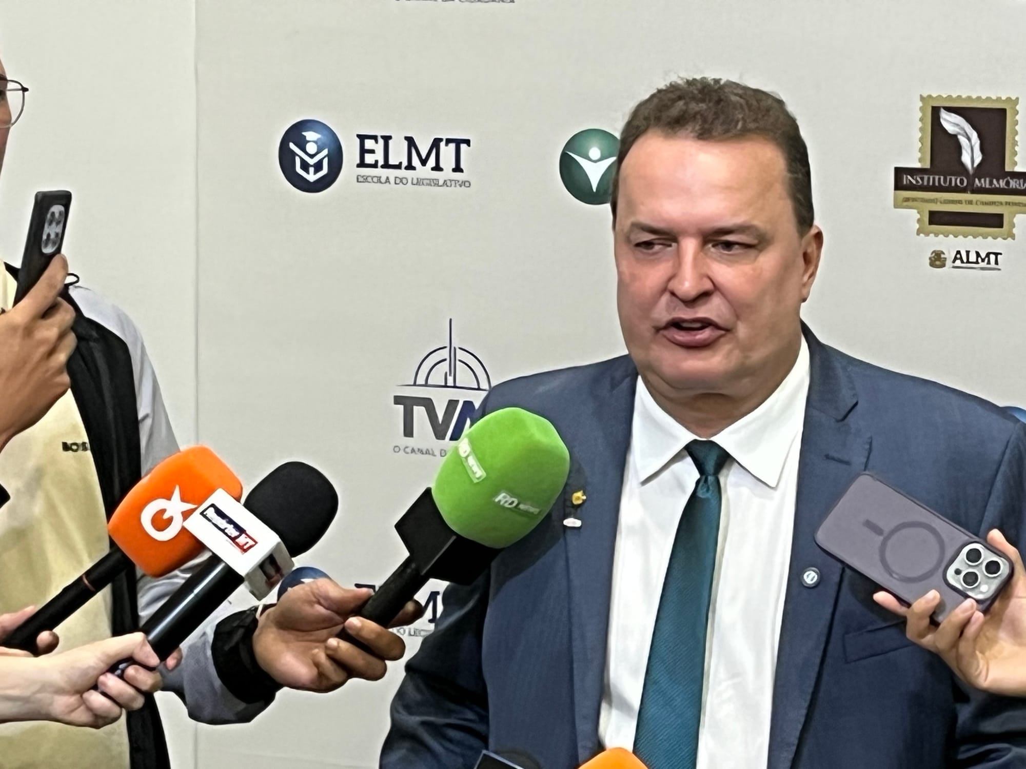 Max Russi defende derrubada de veto de Pivetta, mas prega diálogo para viabilizar Creche do Idoso